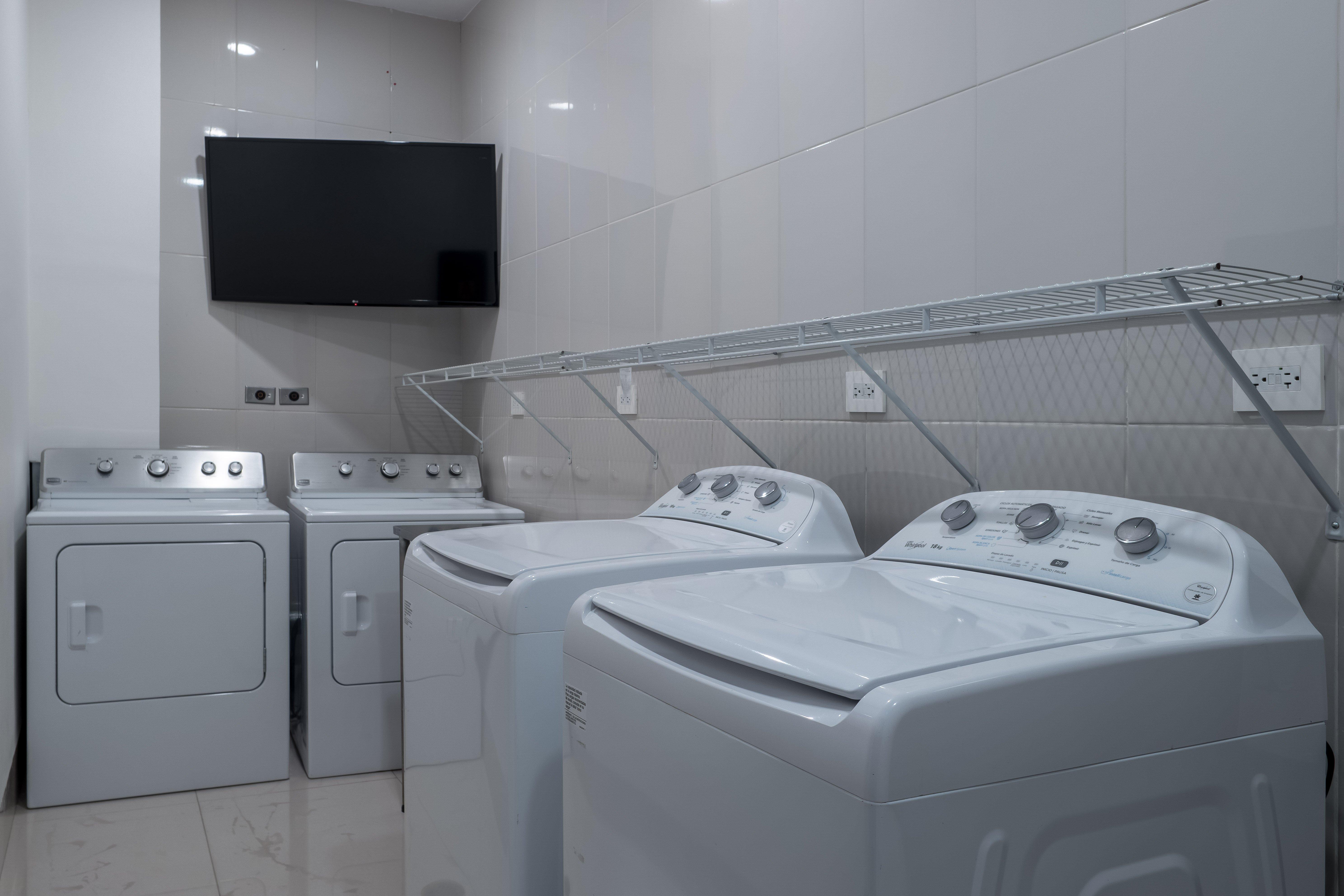 Holiday Inn Express & Suites Silao Aeropuerto Terminal By Ihg Bagian luar foto