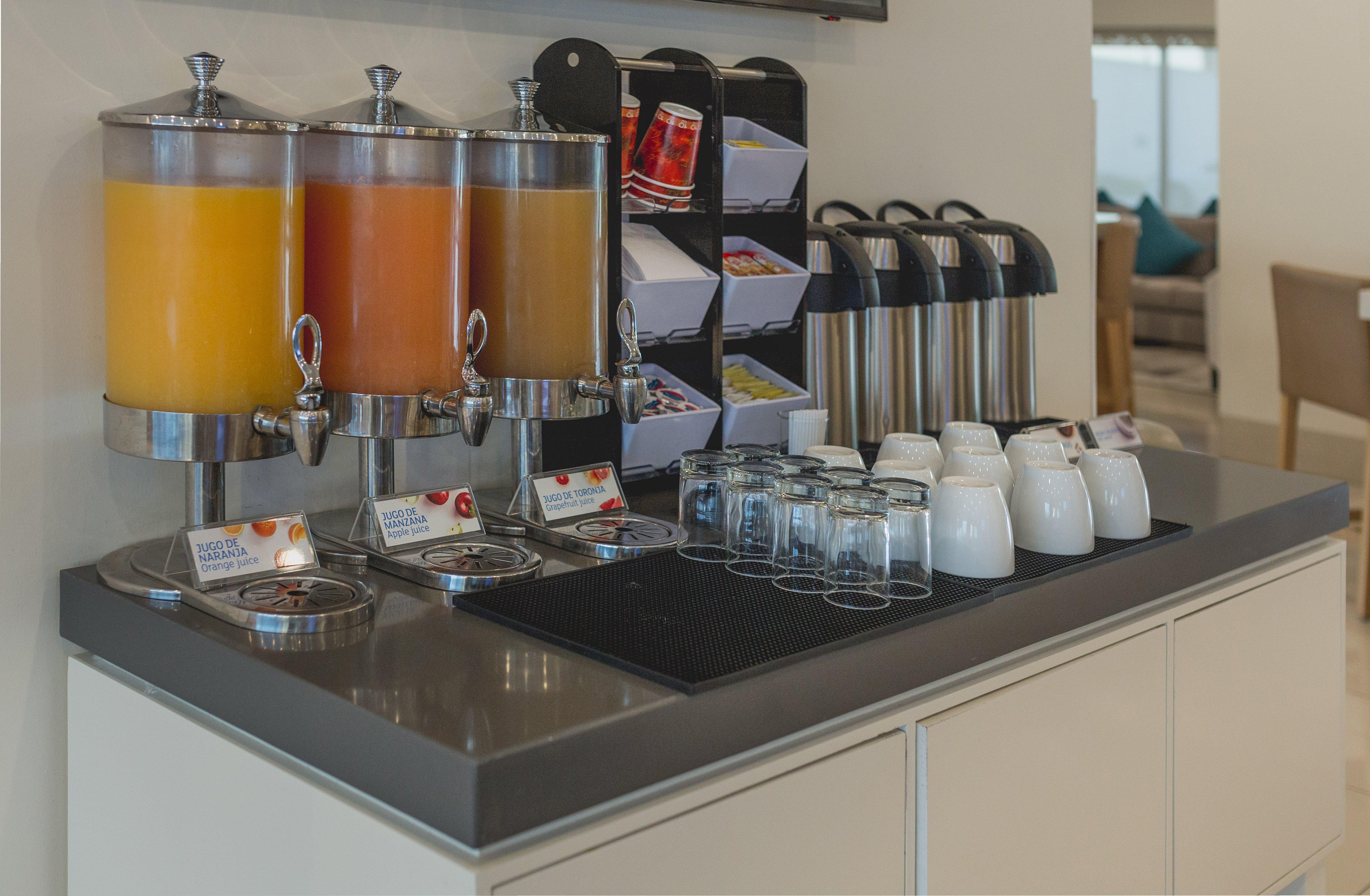 Holiday Inn Express & Suites Silao Aeropuerto Terminal By Ihg Bagian luar foto